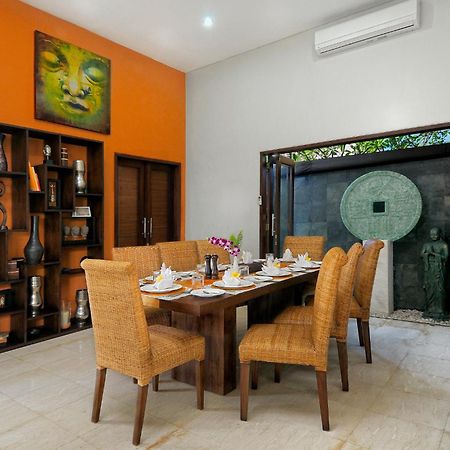 Villa Delapan Canggu  Luaran gambar